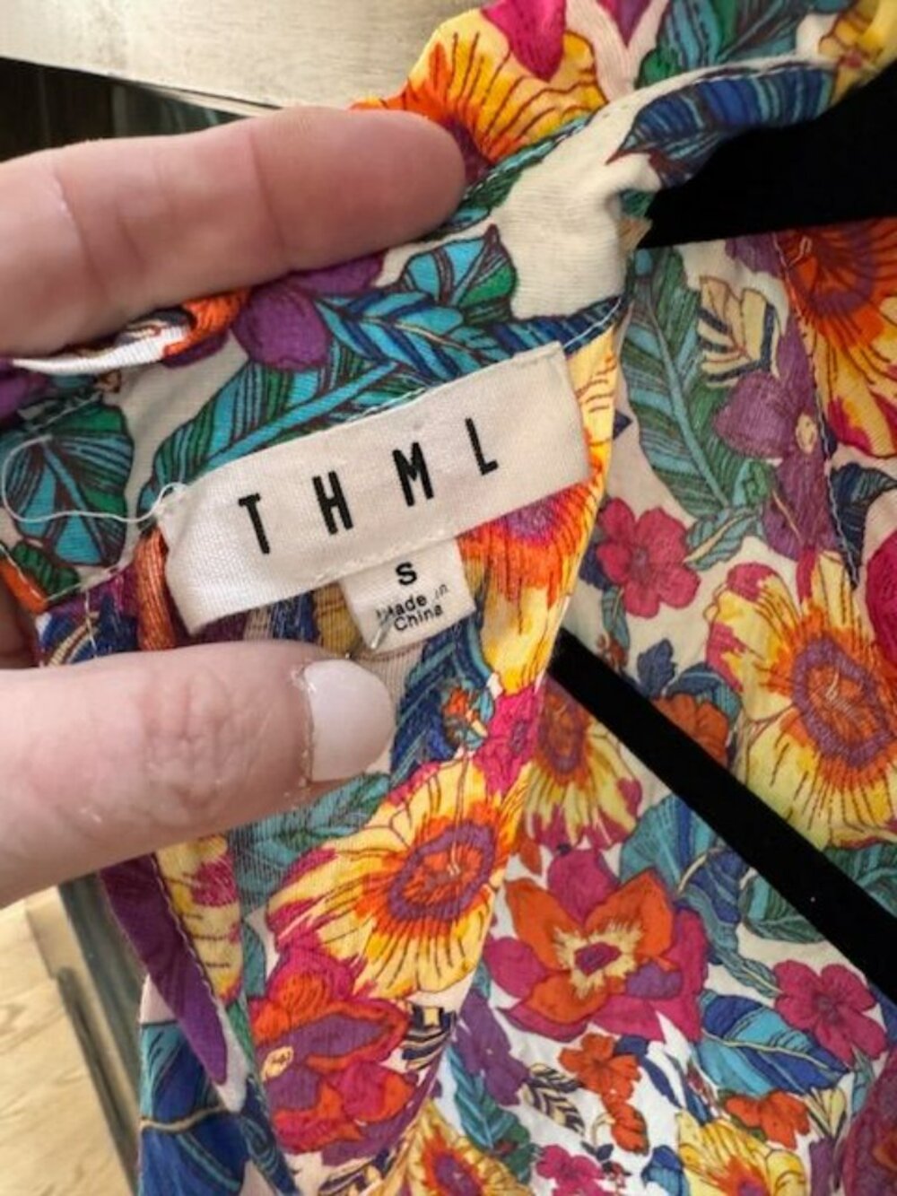 THML Floral Flutter Sleeve Button Back Top with Ruffle Trim, Small - Picture 2 of 5